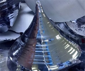 標題：單晶硅頭料
瀏覽次數(shù)：128
發(fā)表時間：2025-05-28